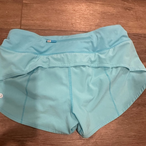 Lululemon speed up shorts - Picture 2 of 4